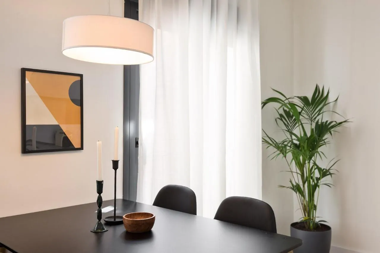 Urban Chill Apartments By Olala Homes L'Hospitalet de Llobregat